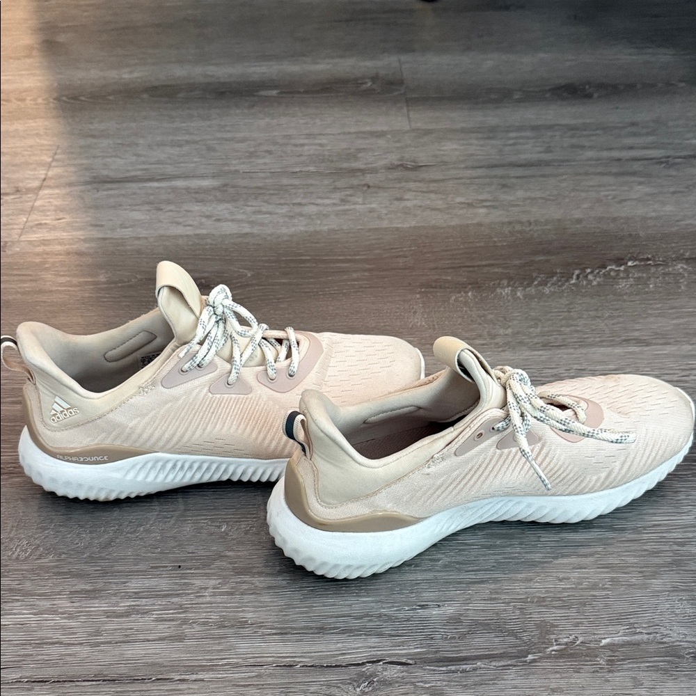 Adidas Women's Beige Sneakers